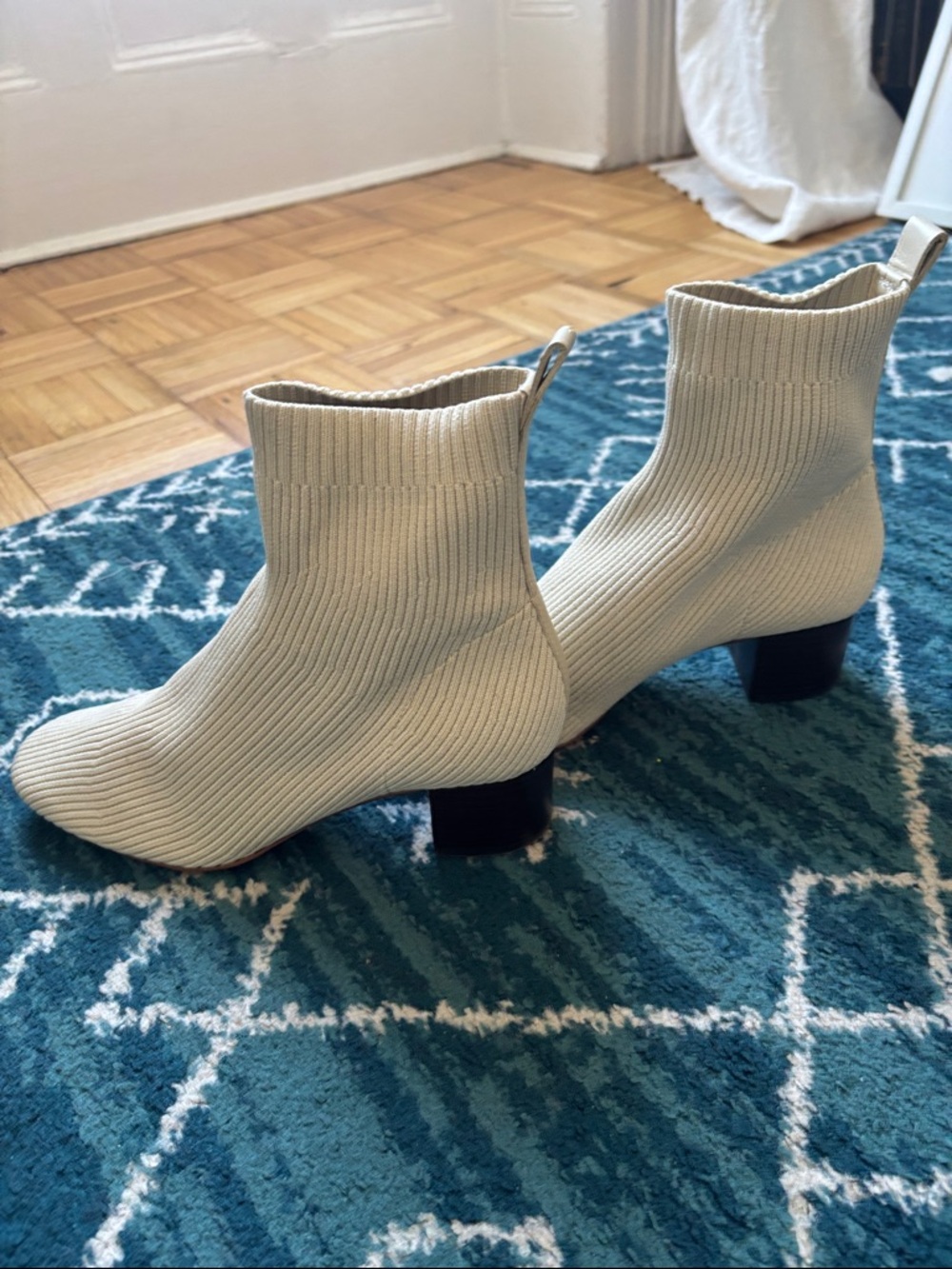 Everlane Cream Knit The Glove Ankle Boots - Block Heel - Picture 4 of 4
